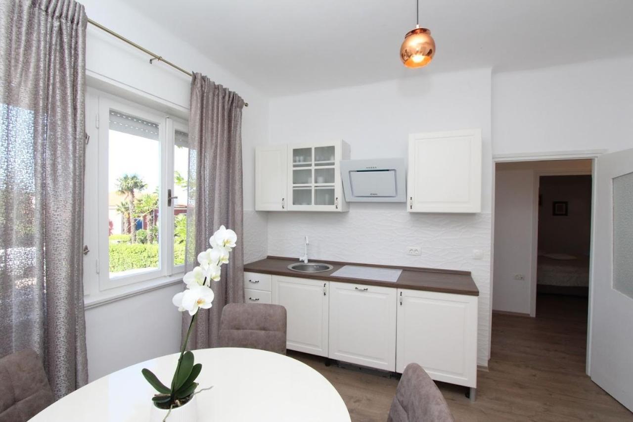 Ferienwohnung Kika Rovinj Exterior foto